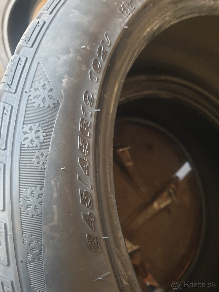 PREDAM ZIMNE PNEU 245/45R19....NEXEN