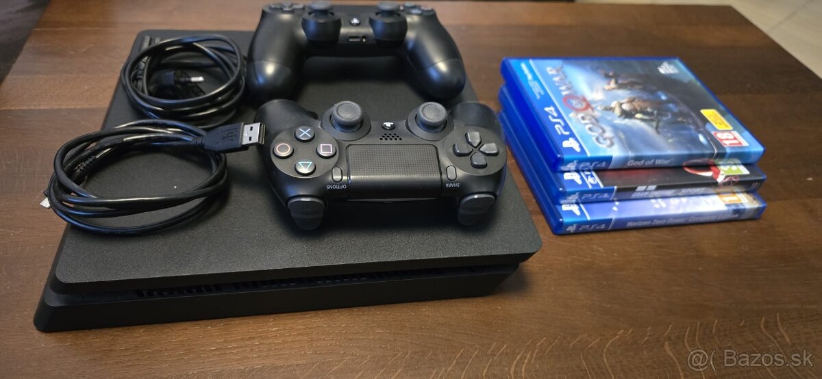 PS4 Slim