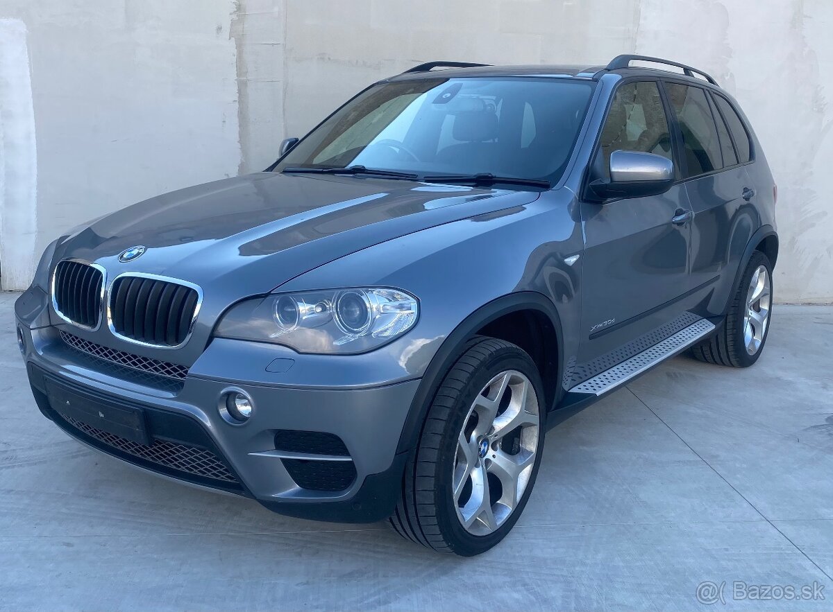 ROZPREDÁM BMW X5 E70 2013