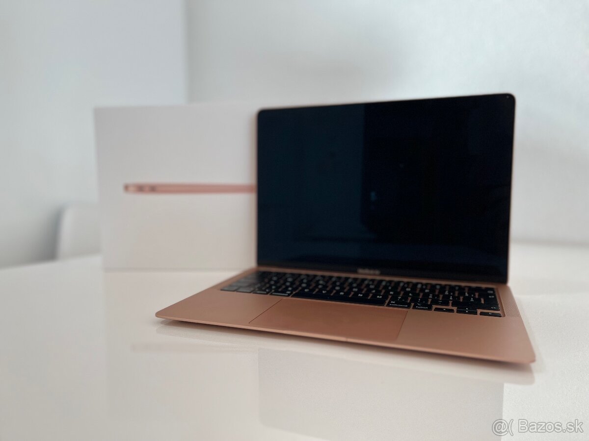 MacBook Air 13″ M1 Gold