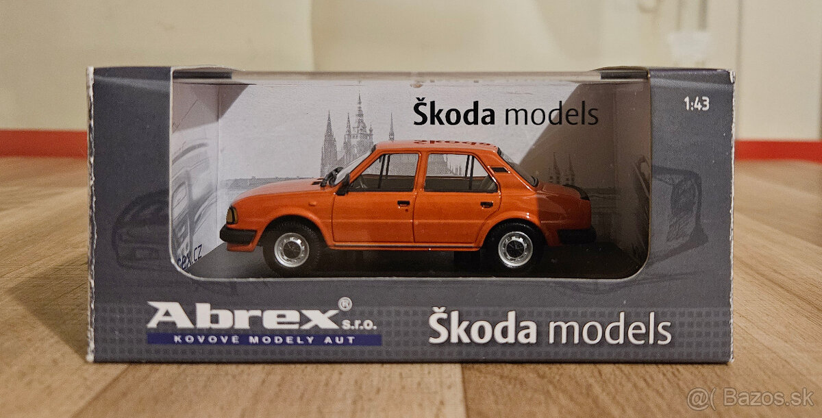 Abrex 1:43 Škoda 120L červená šípková 1.edice