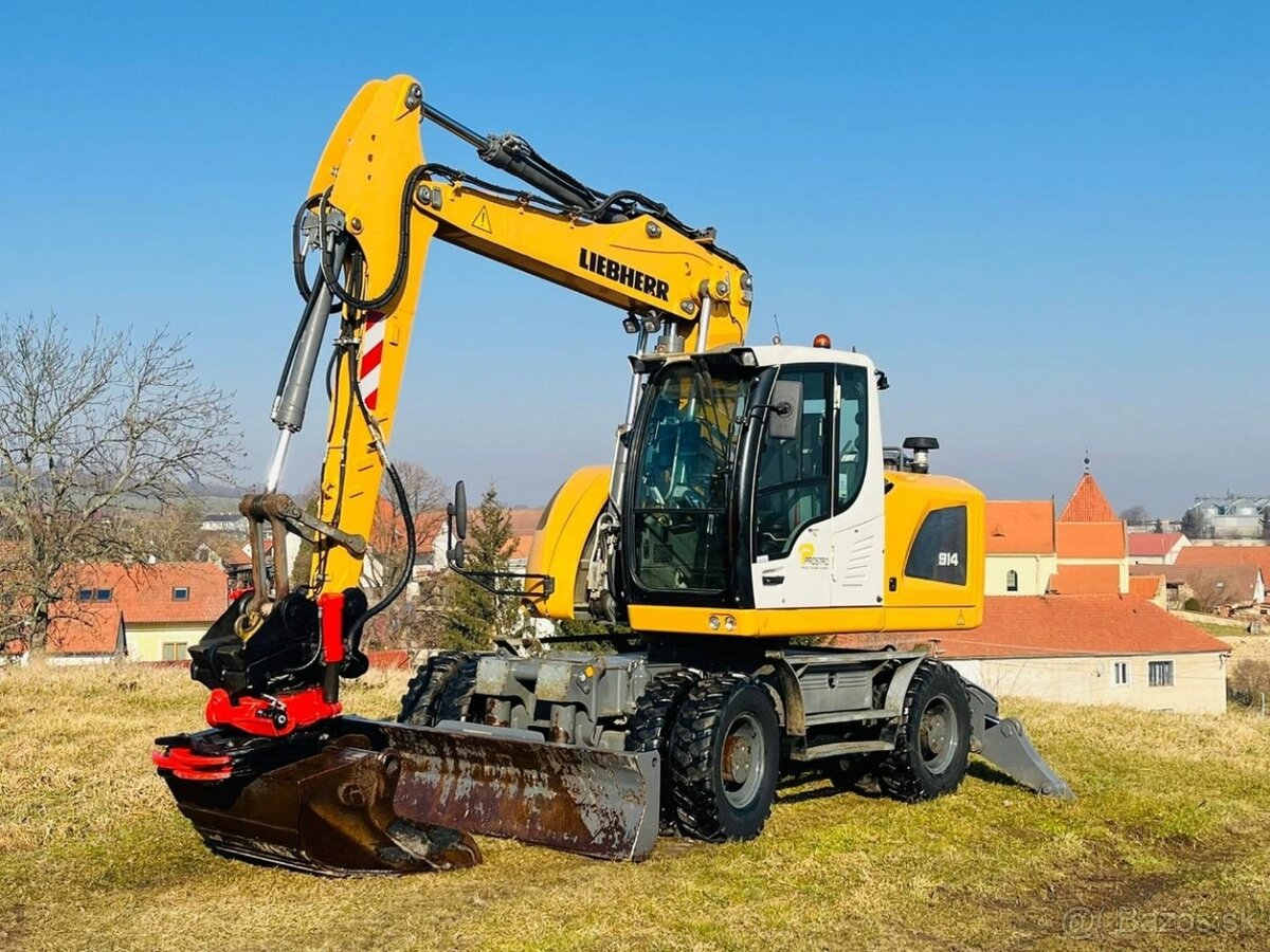 Kolesové rypadlo Liebherr A914