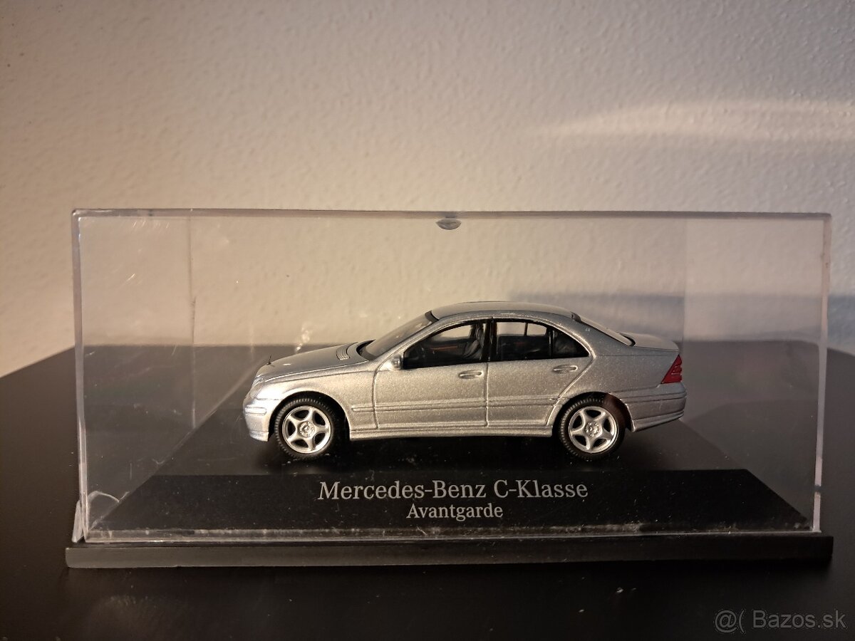 Model Mercedes-Benz C-Klasse Avantgarde