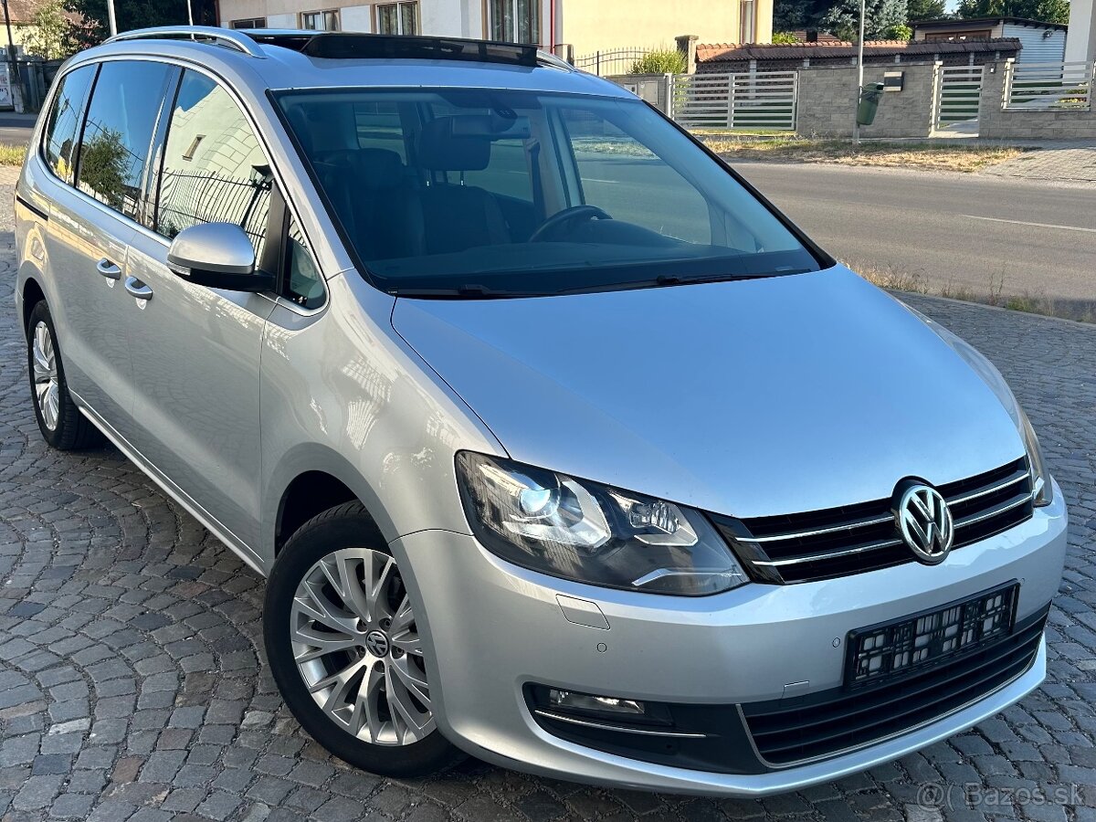 VOLKSWAGEN SHARAN 2.0TDI DSG HIGHLINE/7MIEST/WEBASTO/ŤAŽNÉ