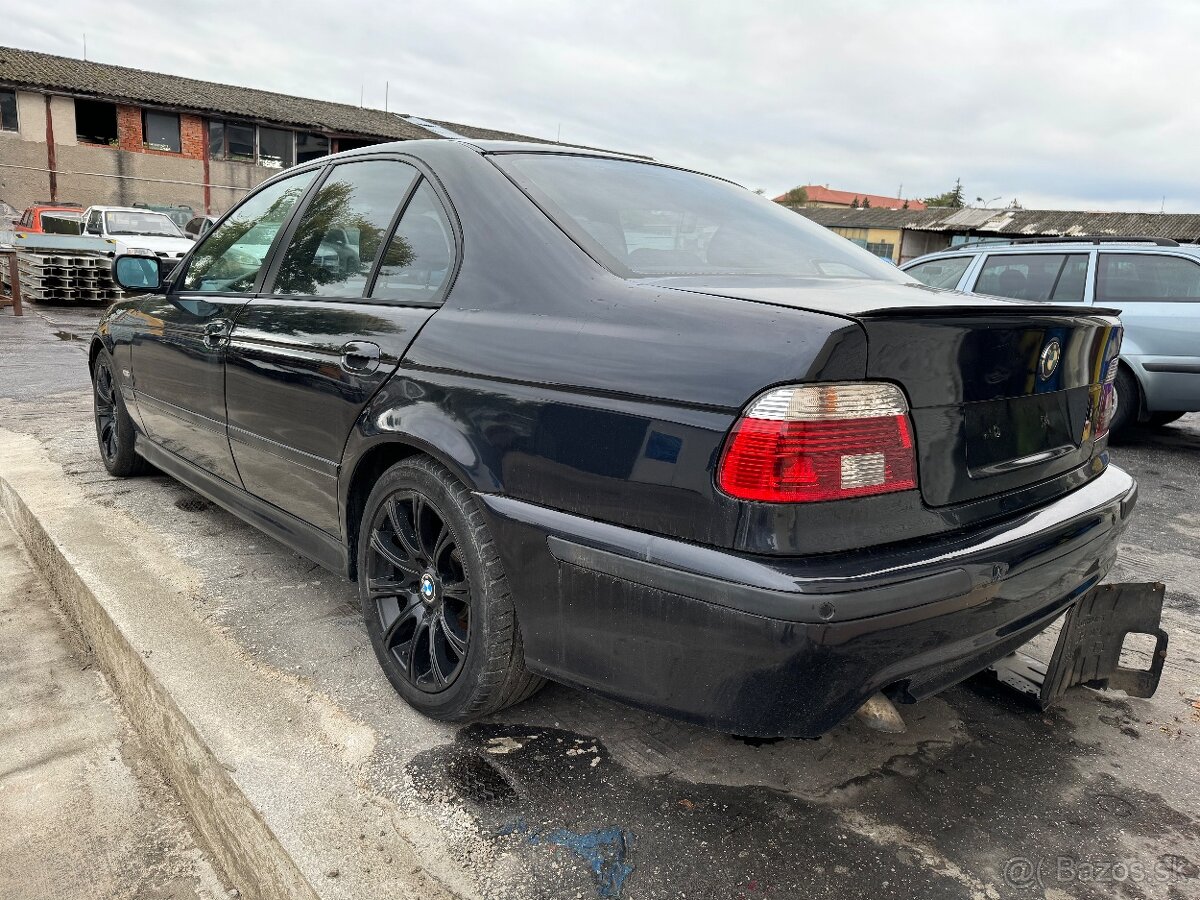 Rozpredám na diely BMW e39 Individual Mpaket 530D 525D