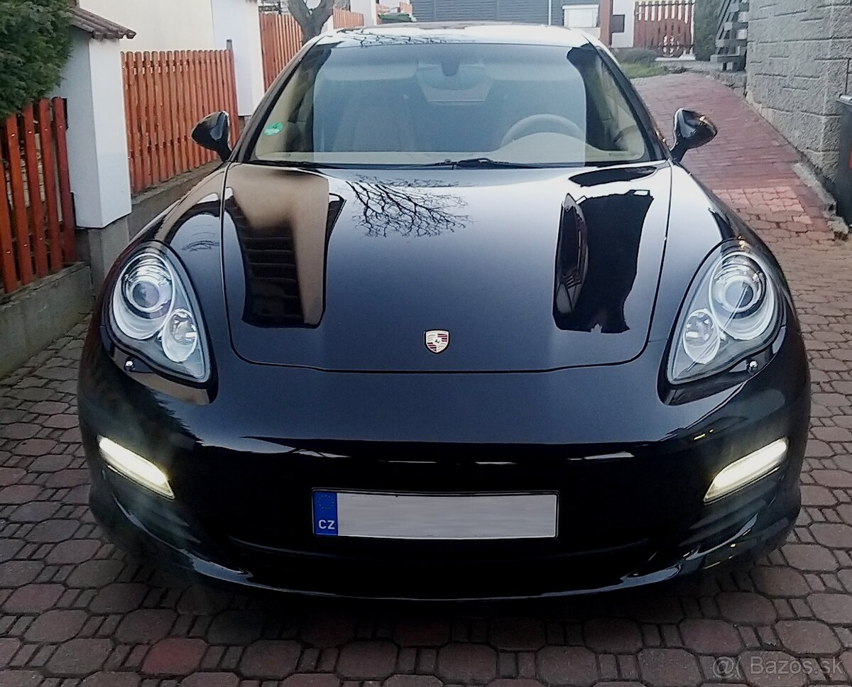 Porsche Panamera 3.0 - V6 ,10/2012