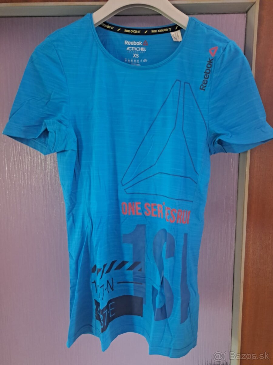 Reebok dámsky funkčný top, XS