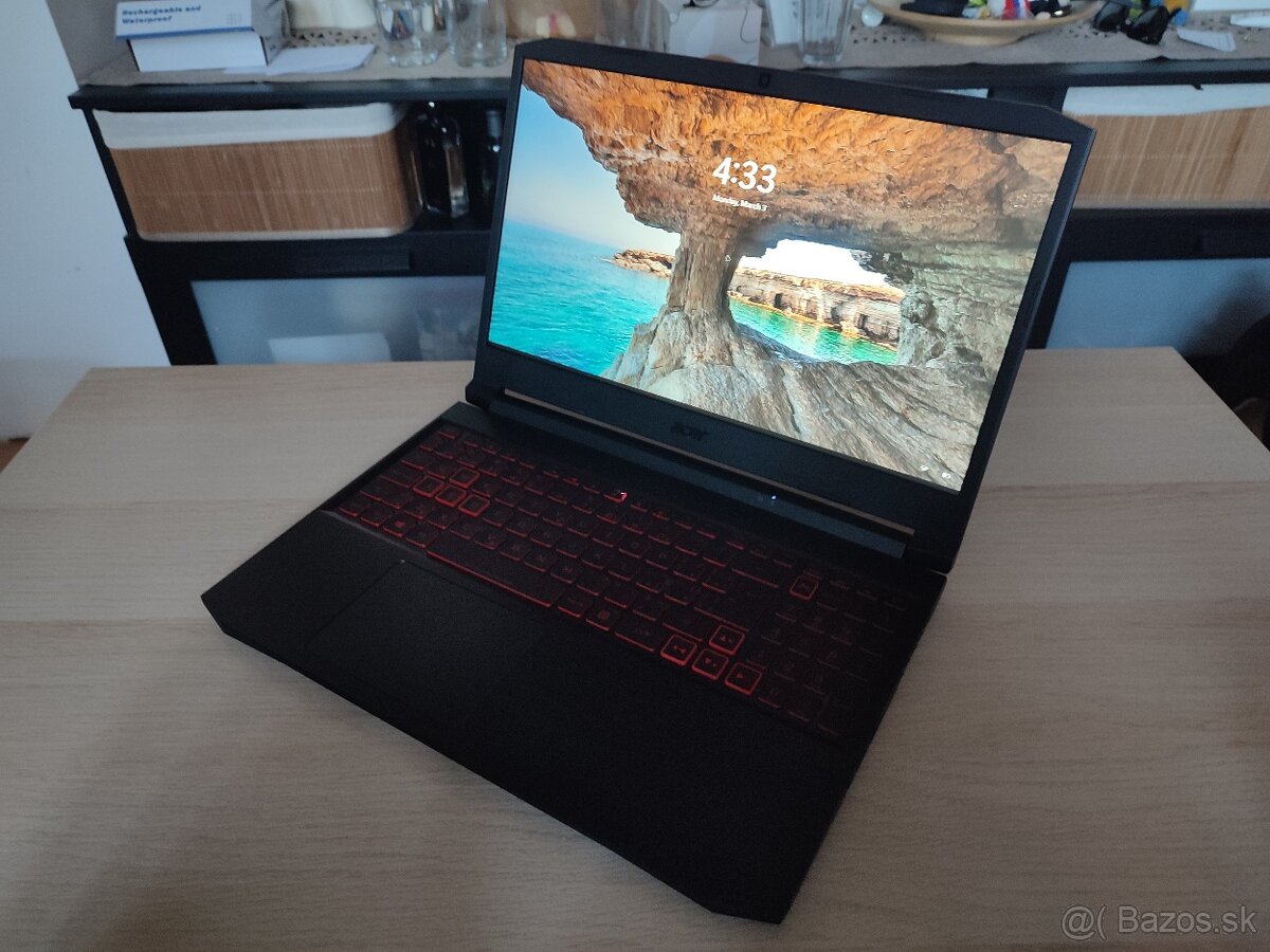 Acer Nitro 5 Shale Black