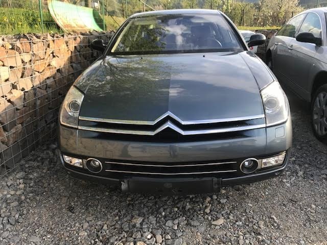 Predám  Citroen / C6 3,0L V6