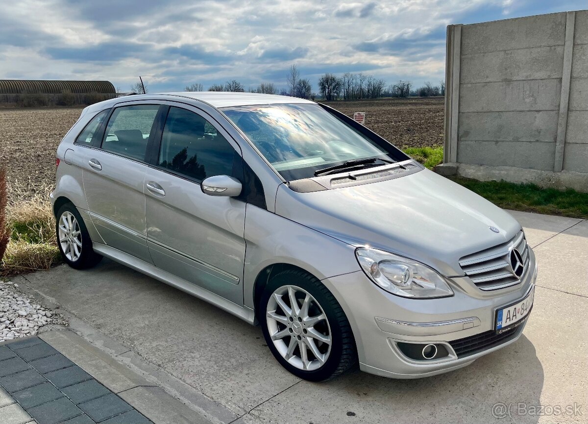 Mercedes-Benz B200 CDI