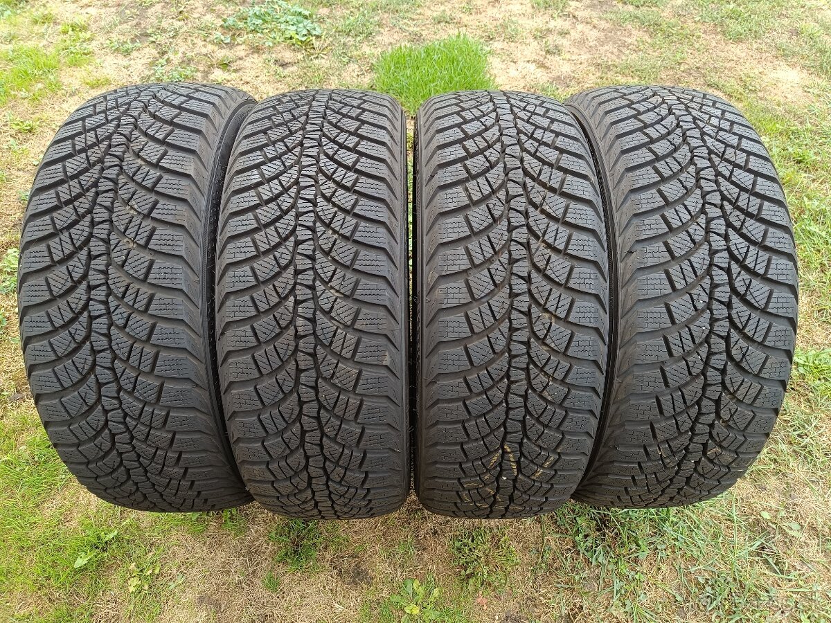 Zimné gumy 205/45R17 Kumho