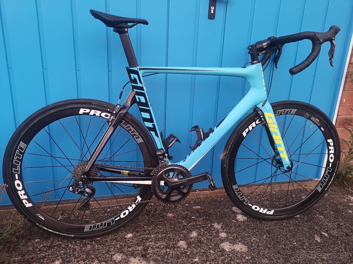 Giant propel advanced karbón (ako trek specialized, canyon)