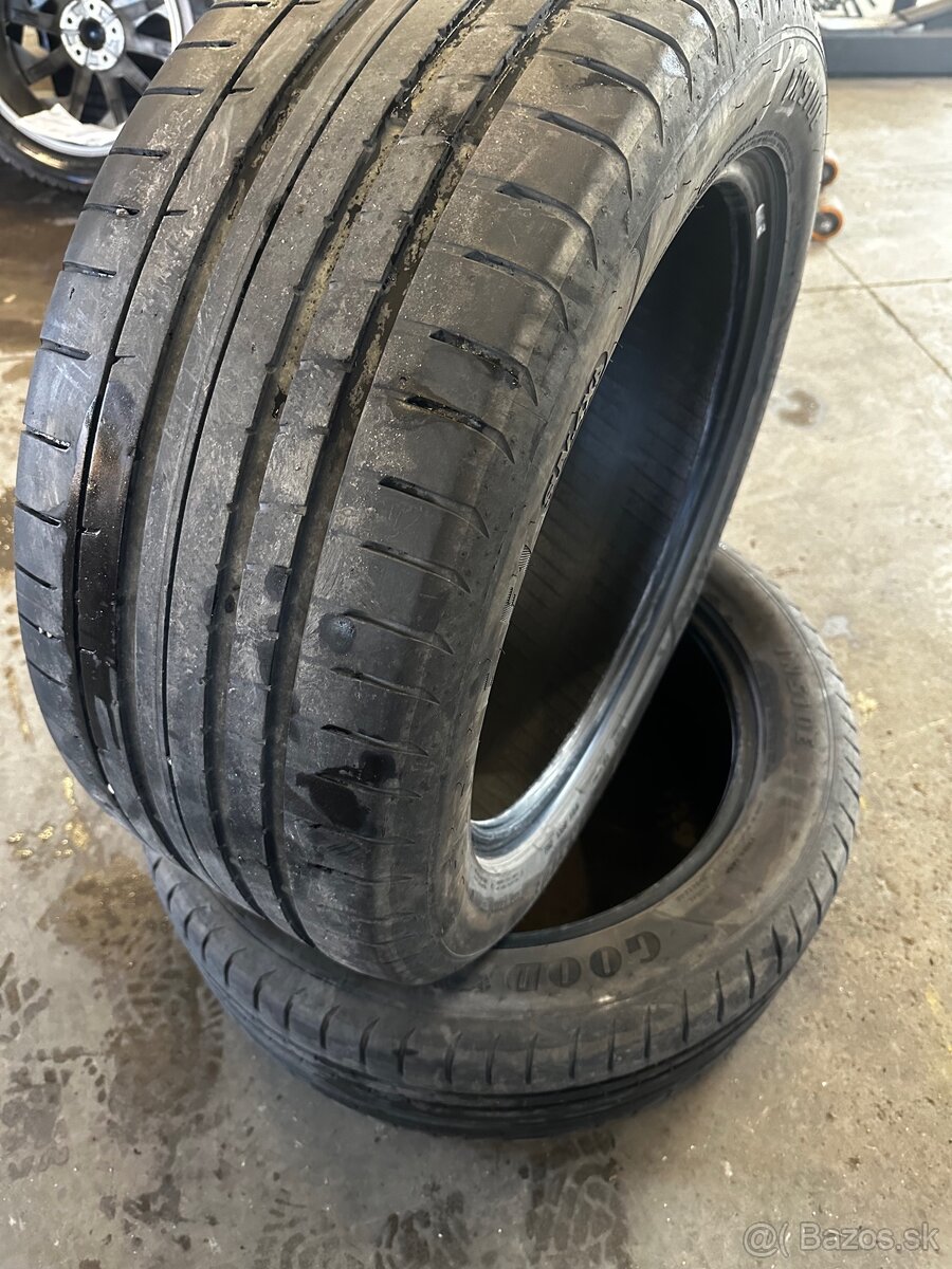 2x GOODYEAR EAGLE F1 ASYMMETRIC 2 285/45 R20 DOT4222