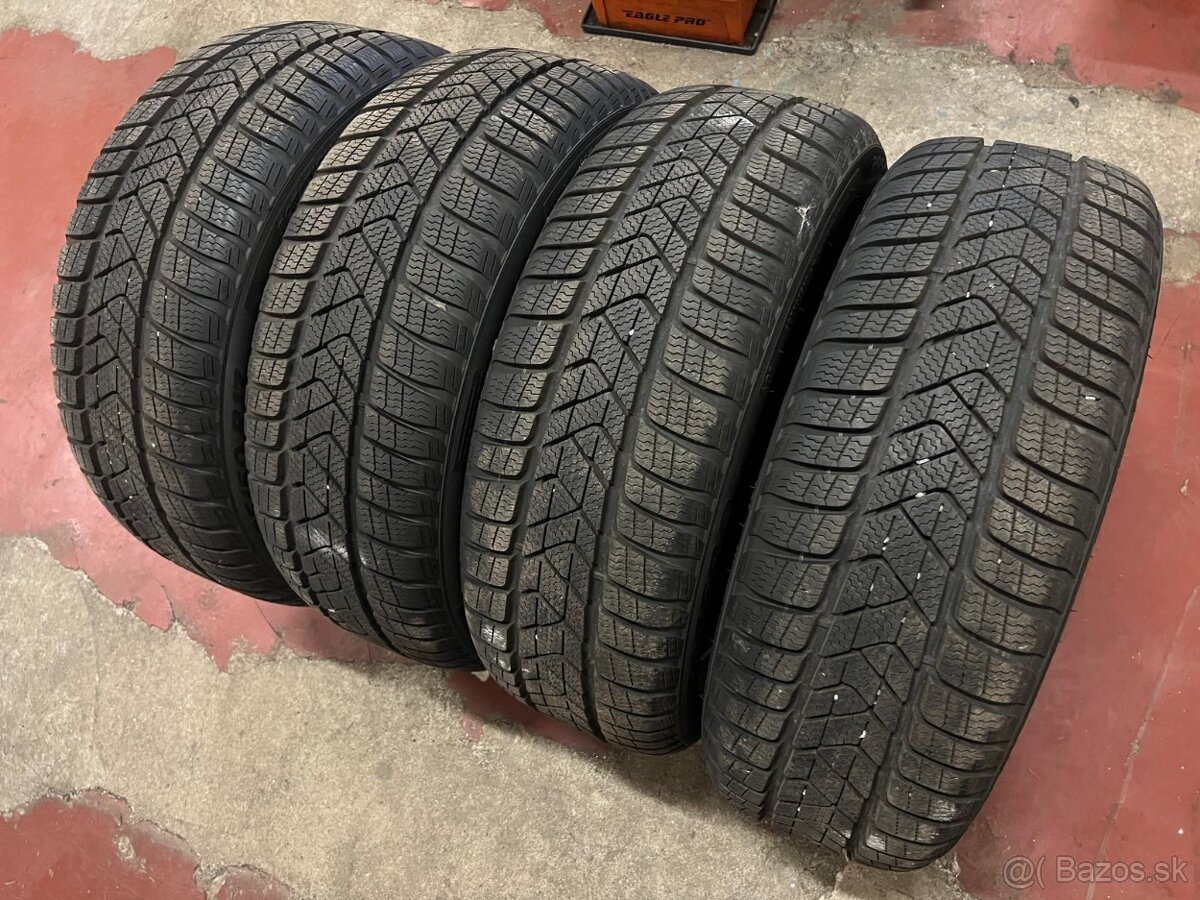 Zimne Pneu Pirelli 205/50 R17 93H Dot:2022