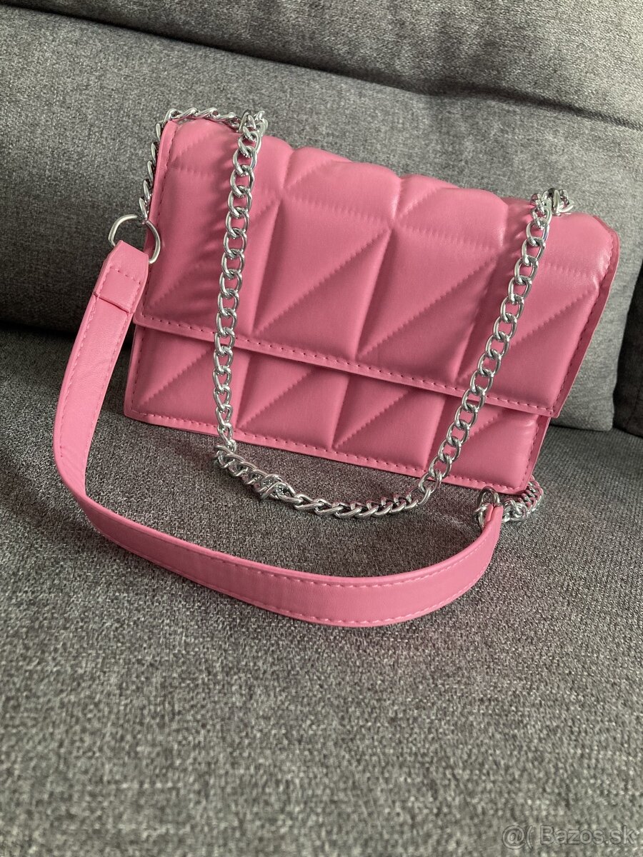 Crossbody ružová prešívaná