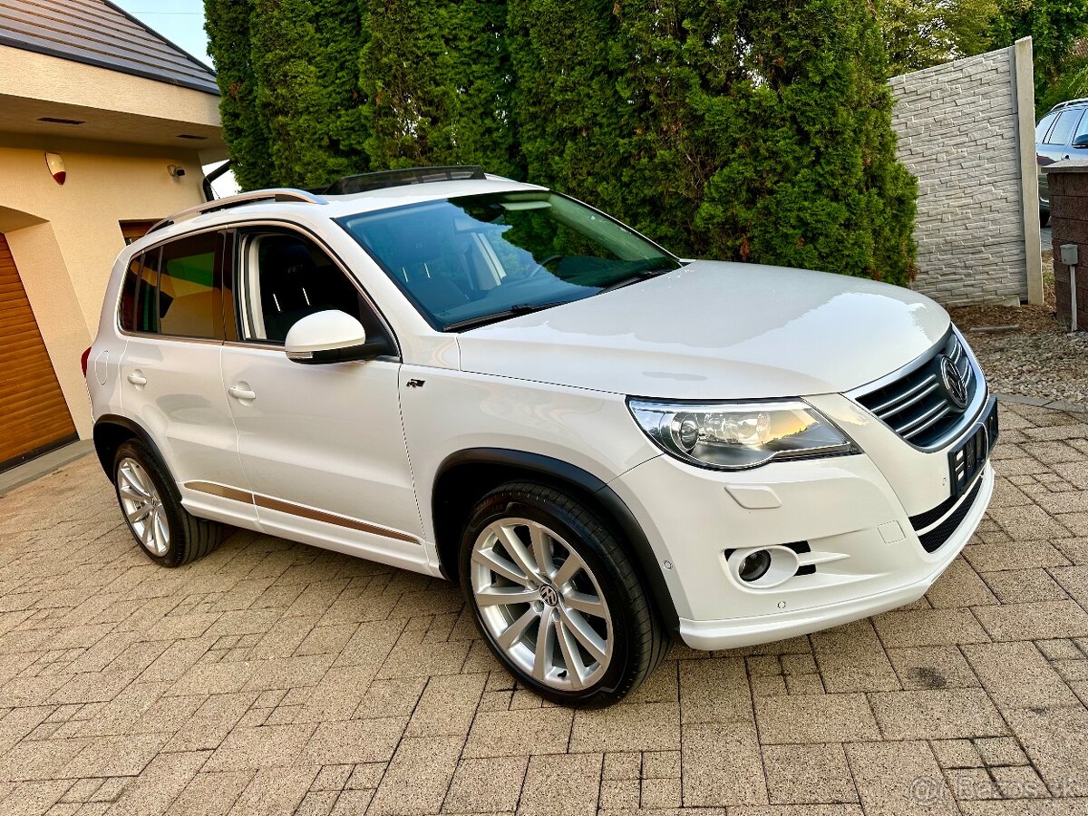 Vw Tiguan R-Line 2.0tsi 200PS 4x4+Panoráma+Navi+Top stav