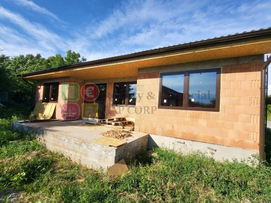 Predaj 4 izbový RD-bungalov,Nitra-Chrenová, poz.4,36á,Exklu