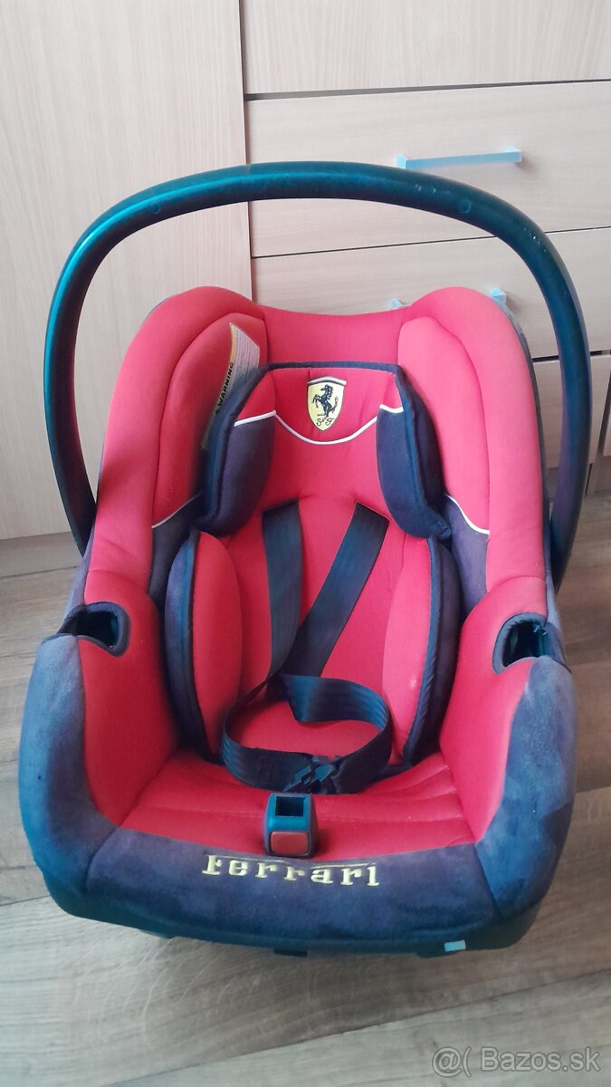 Ferrari Autosedačka Vajíčko