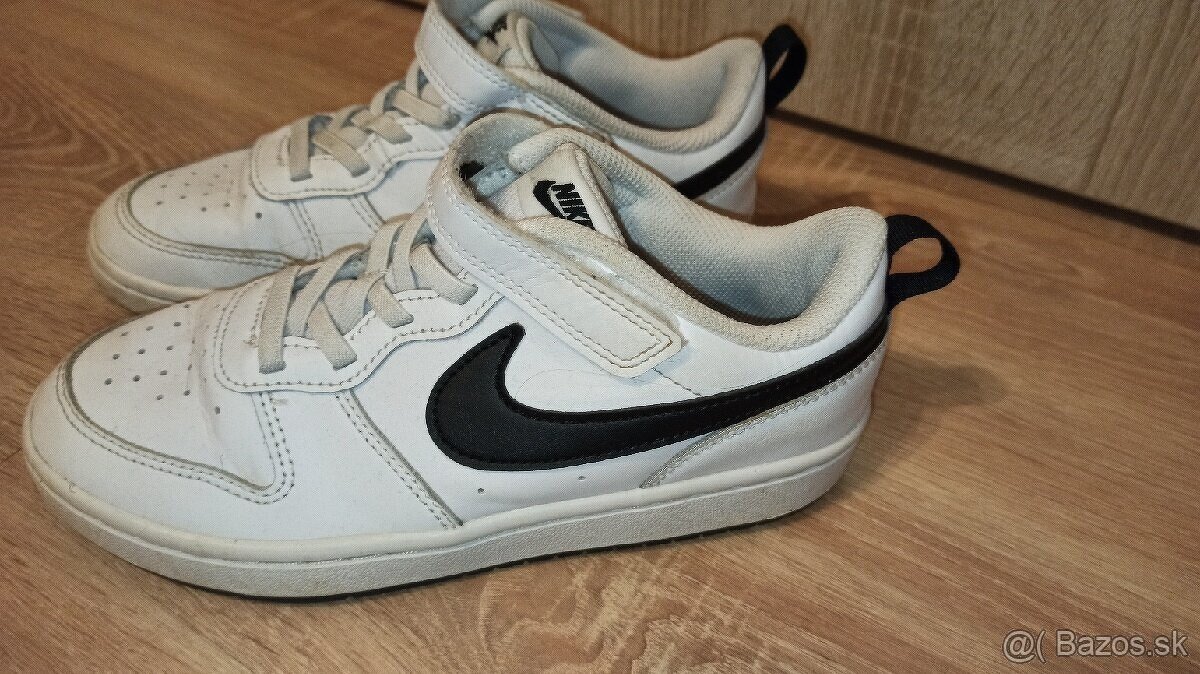 Nike tenisky veľ 35