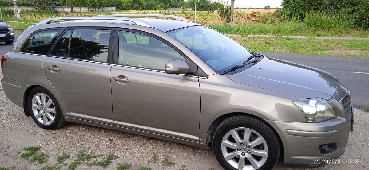 Toyota Avensis 2.0d 93kw  combi r.v.2007