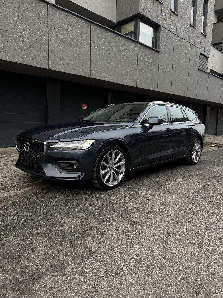 Volvo V60 D4 Momentum - odpočet DPH -