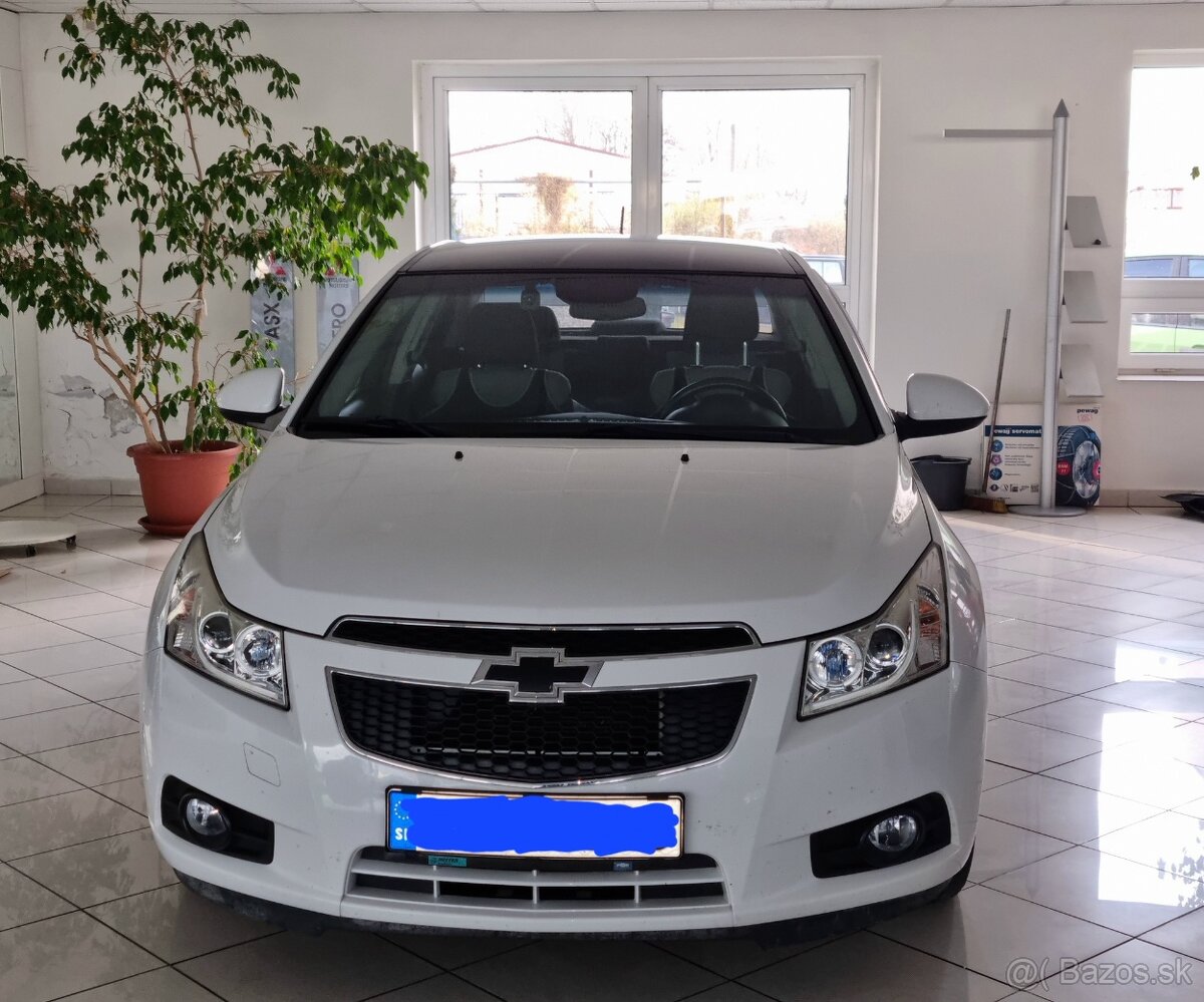 Chevrolet Cruze 1.6 benzin