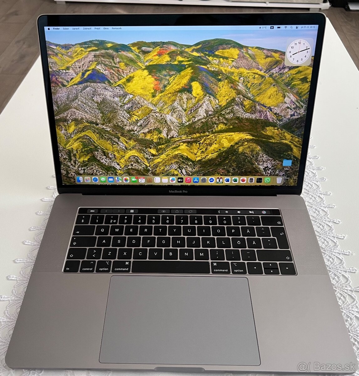 MacBook Pro 15 2019 i9/16GB/512GB/Radeon Pro 560X