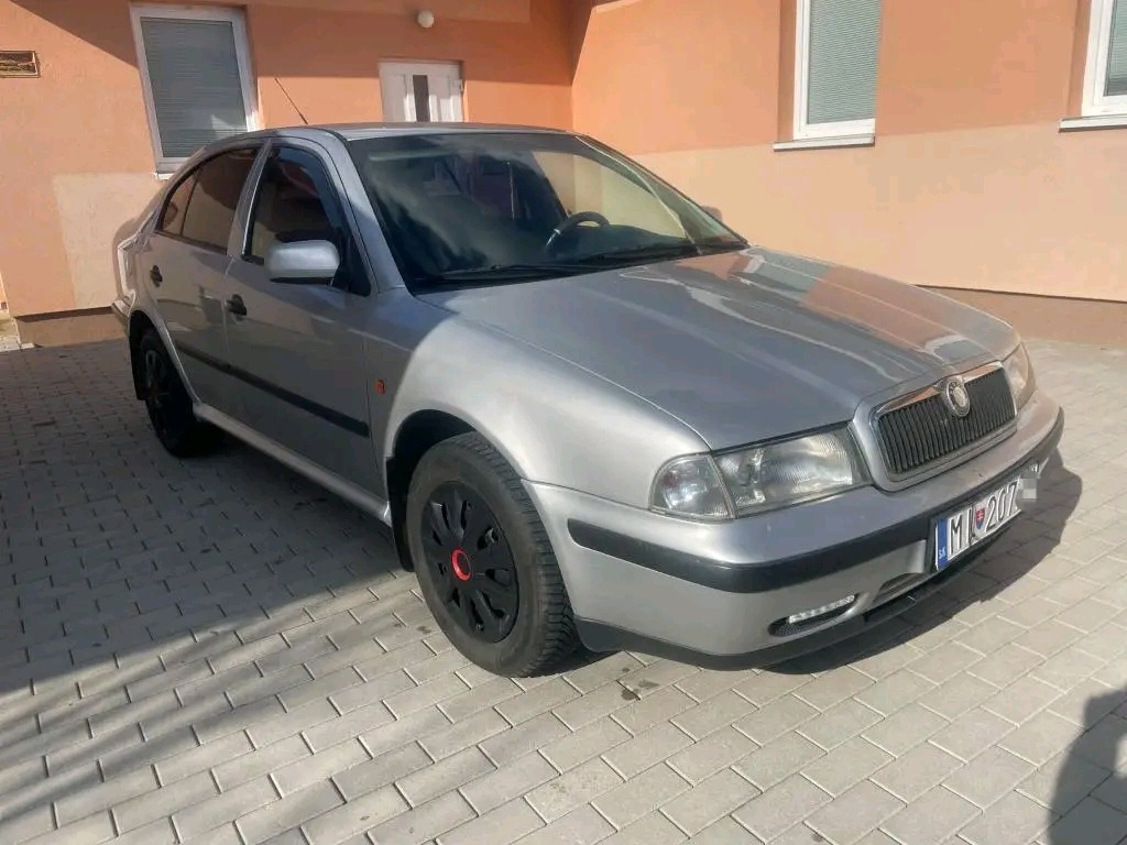 Škoda Octavia 1.6 Benzin Rok výroby 2000 74Kw