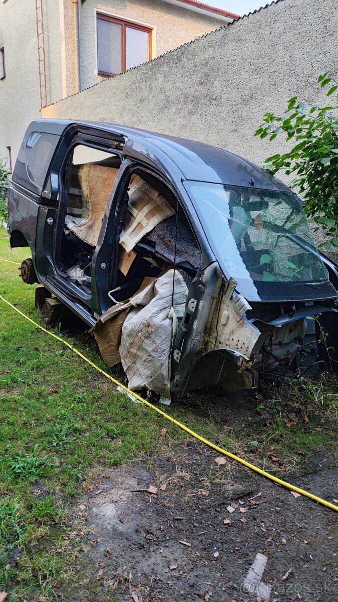 Rozpredám dacia dokker