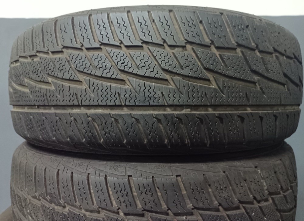 Predam zimne pneumatiky 205/60R16 MATADOR