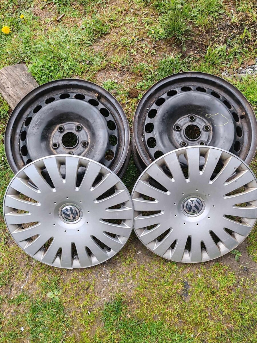 Predám disky s puklicami 5x112 R16 passat b6