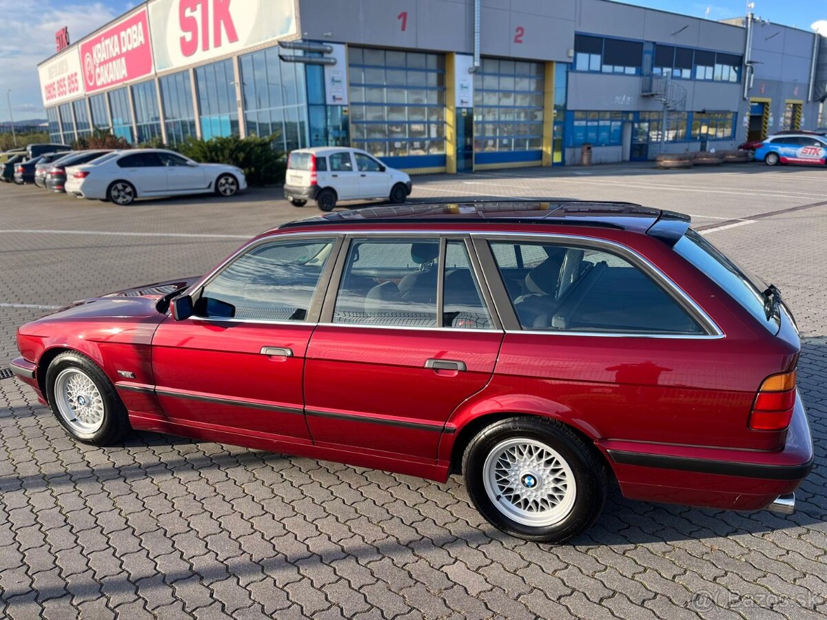 BMW E34 Zimna , 530i V8, Original manual, Calypsorot metalic