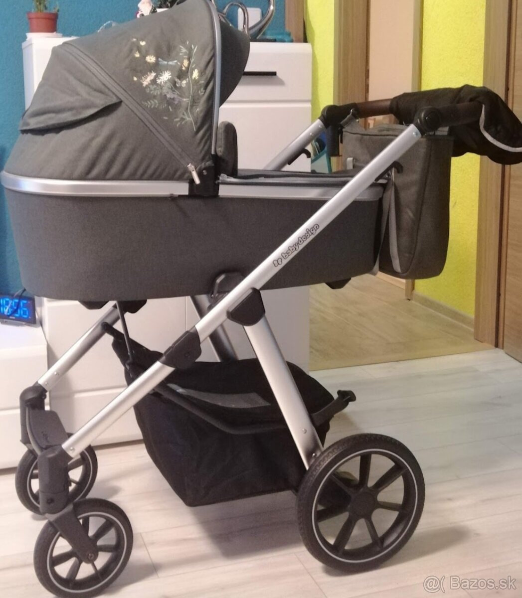 Kočík Baby design Bueno +autosedačka Uybex