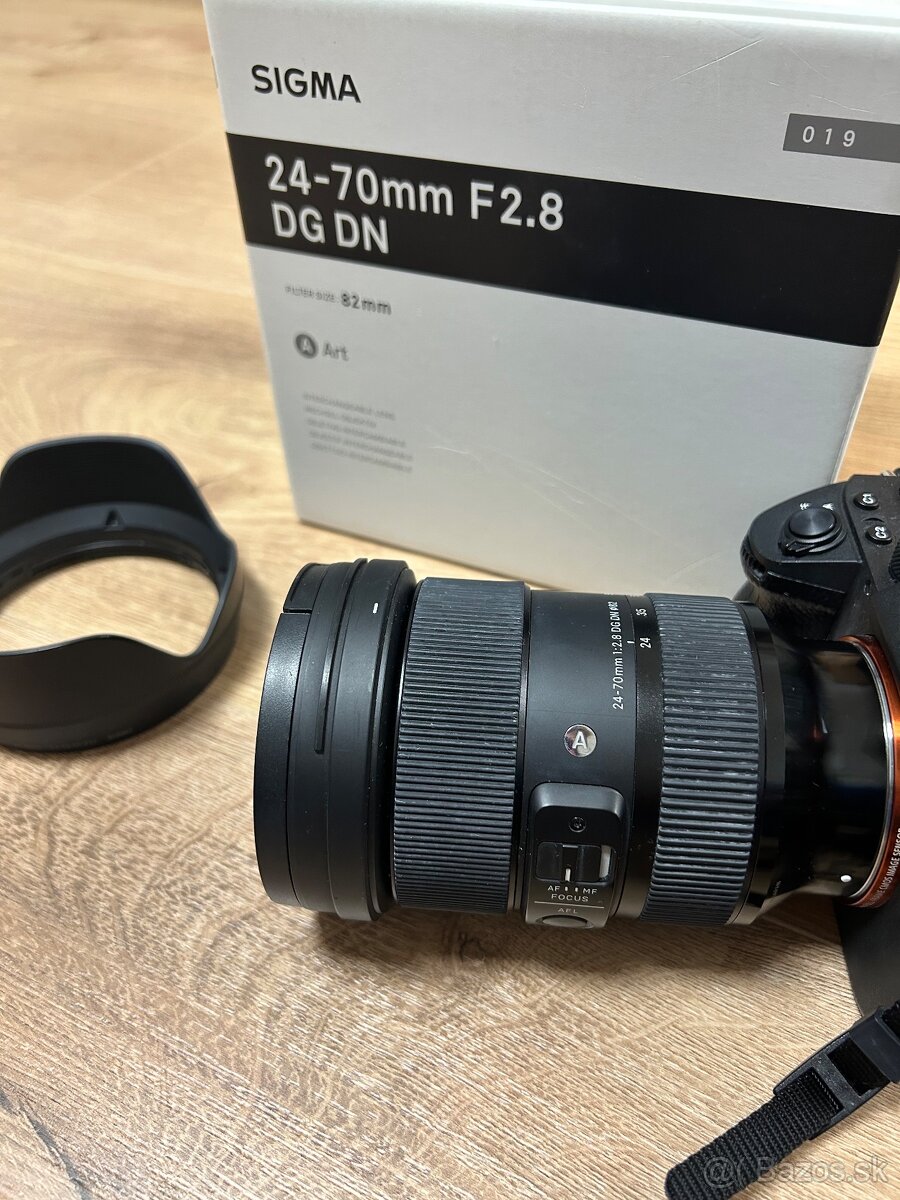 Sigma 24-70mm F 2.8 pre Sony E-mount