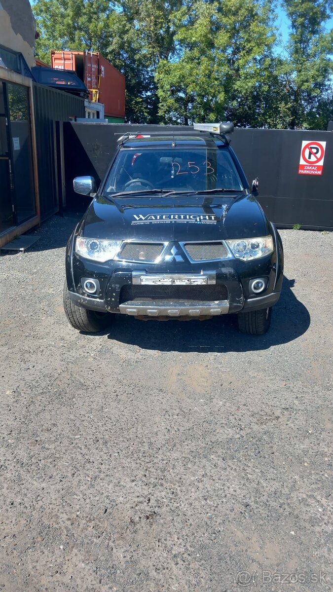 Mitsubishi L200 Triton 2.5 DID,100kW,r.v.2011 n.d