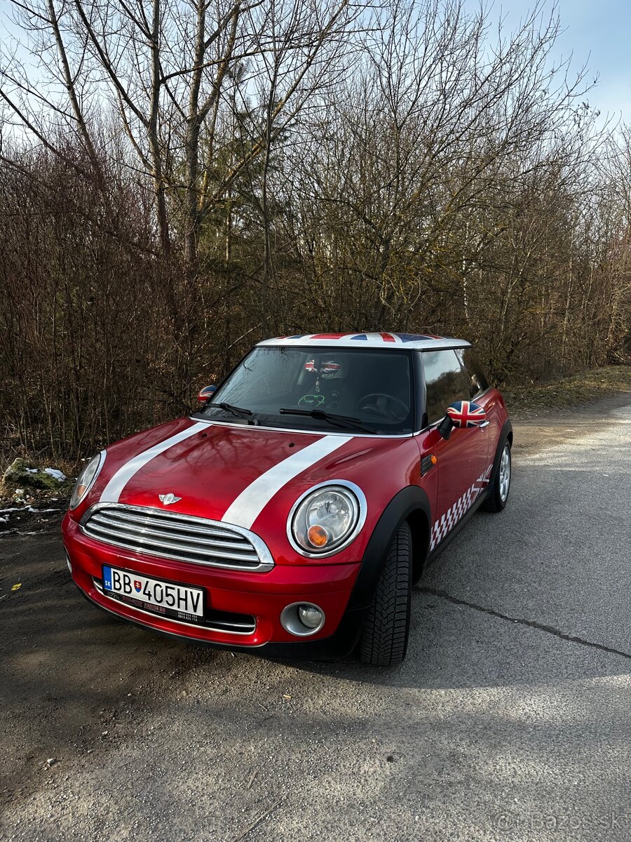 Mini cooper 1.6 benzín