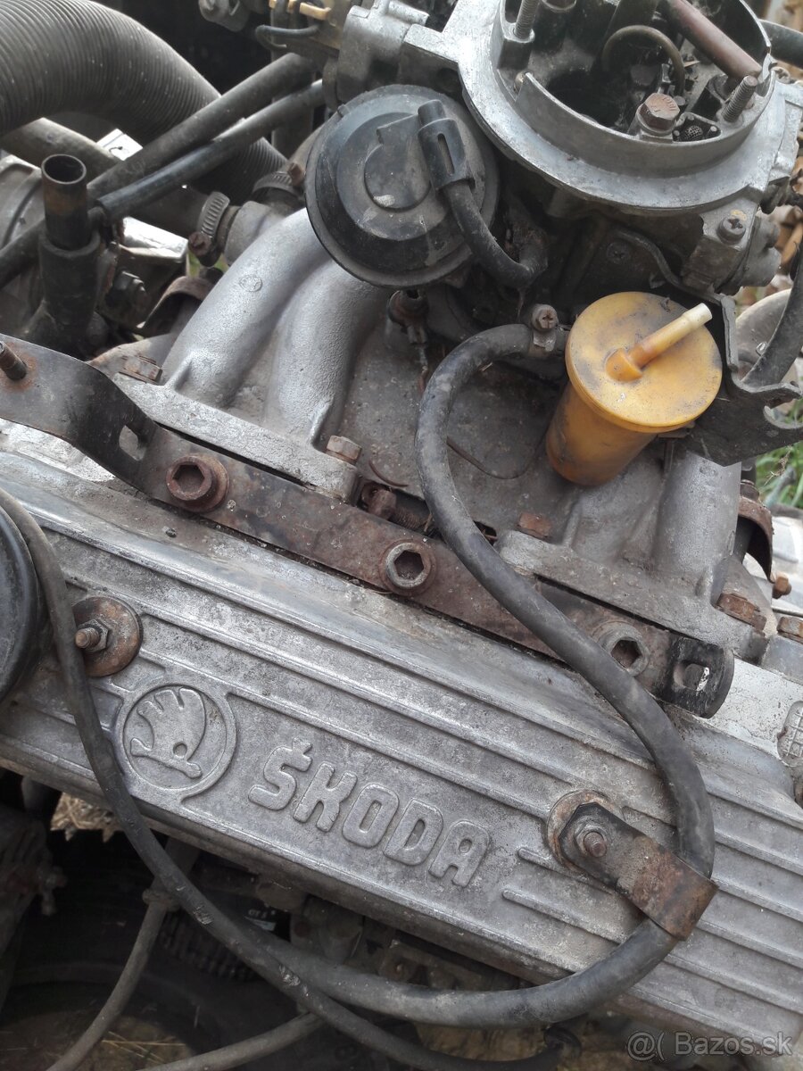 Škoda motor 136L