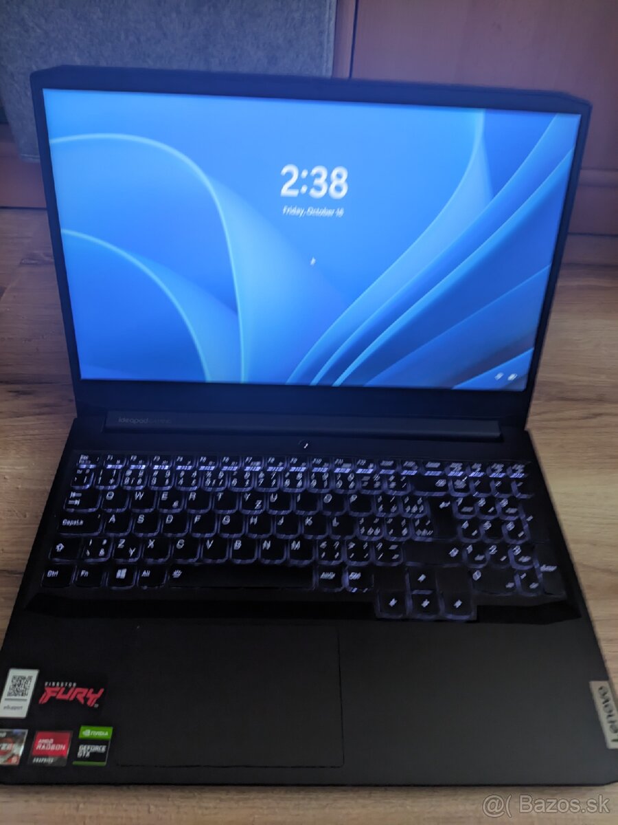 Idea pad gaming 3 značky Lenovo