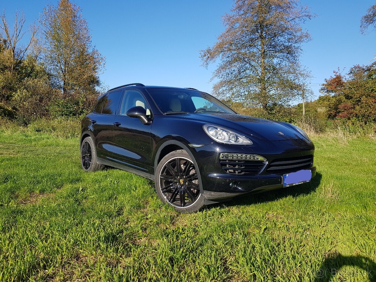 Porsche Cayene, 3.0 diesel, 180kW, 120tisic km