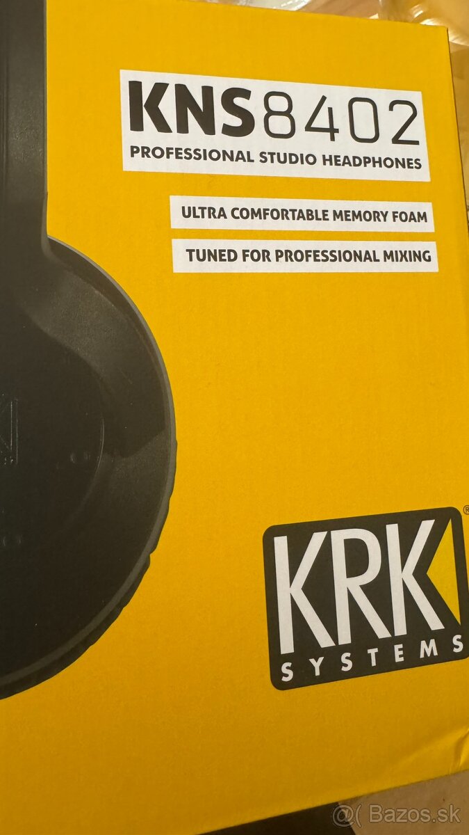 Štúdiové sluchádka KRK KNS8402