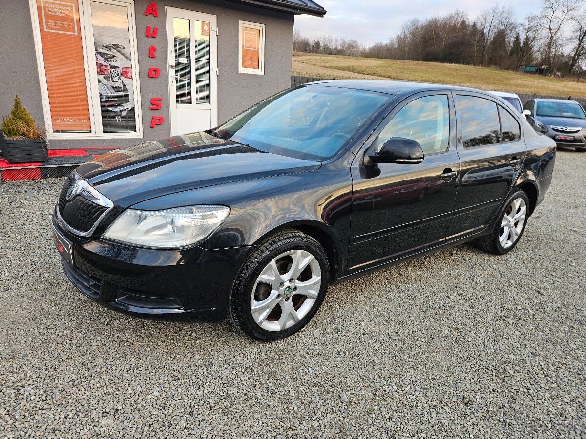 Škoda Octavia 2 facelift 2.0TDI 103 KW rok 2012 DSG