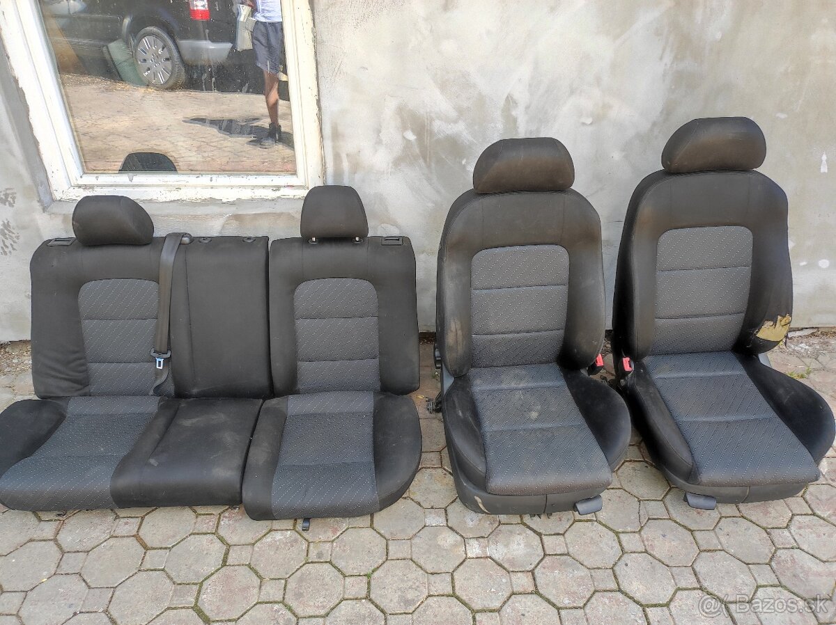 Sedačky pološport Seat Škoda VW