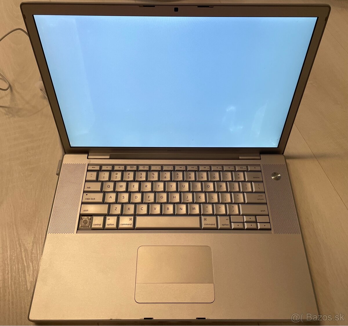 Apple MacBook Pro  C2D 15” 2008