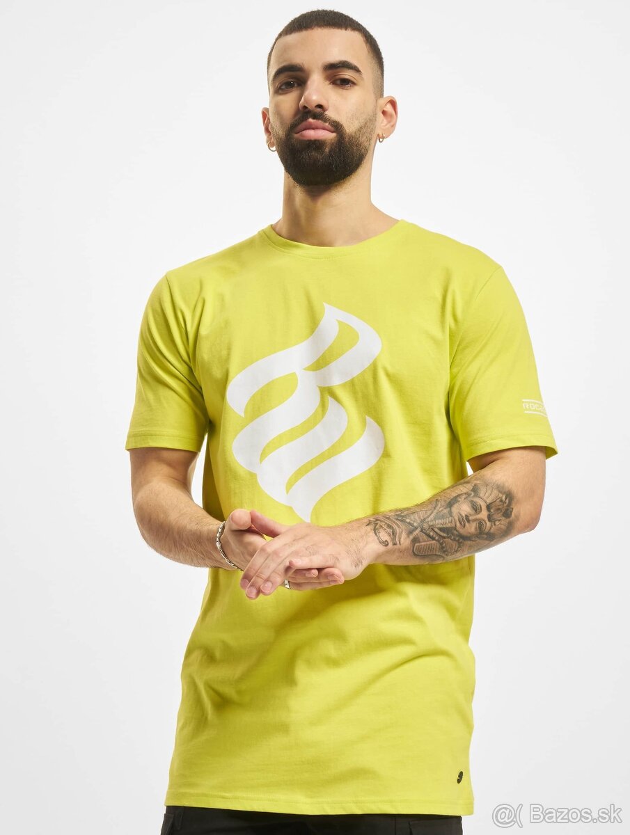 Nové tričko s logom Rocawear veľkosť S