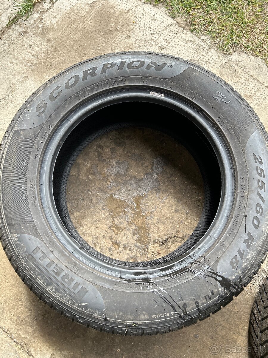 Pirelli scorpion 255/60 R18