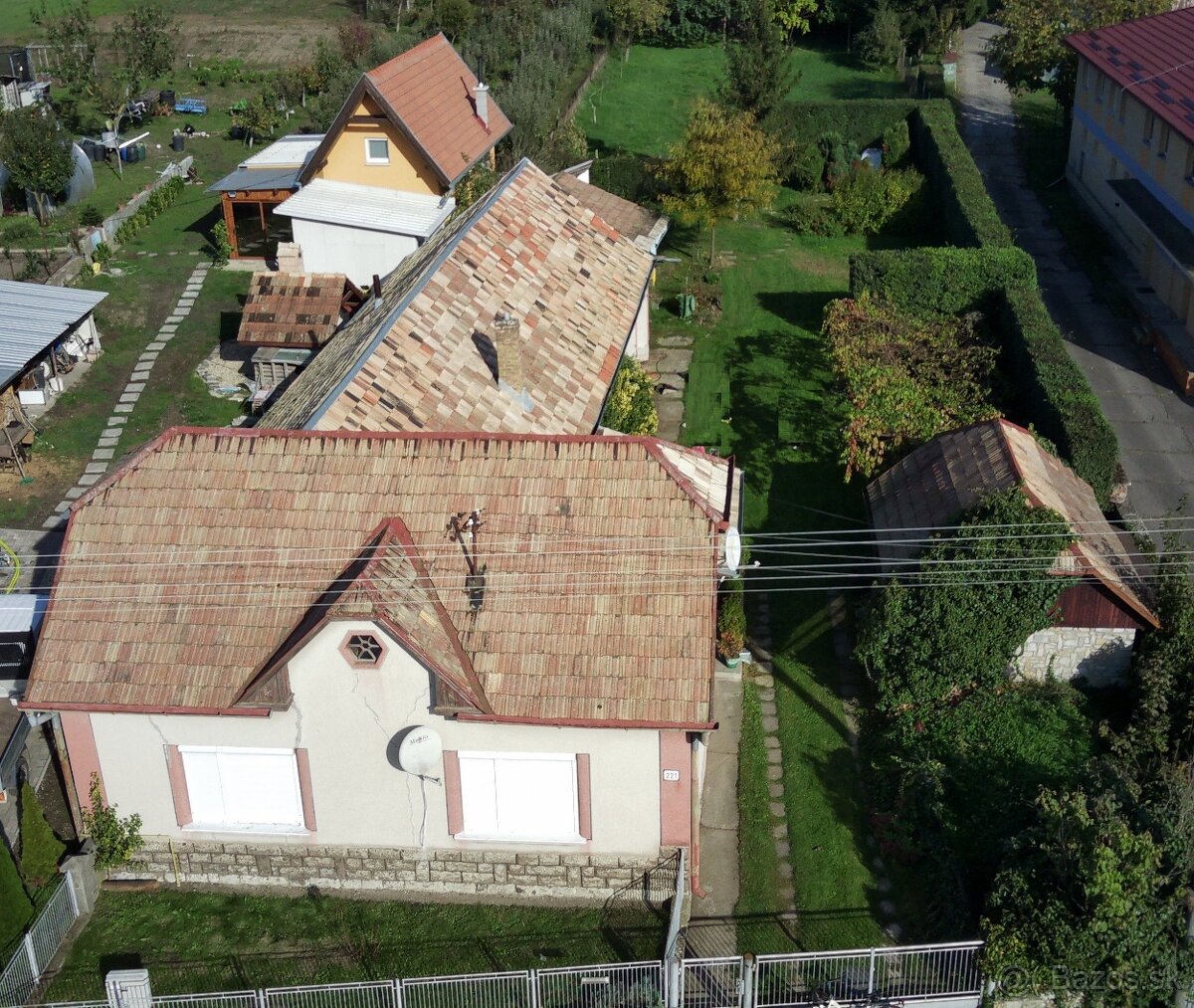 Čiastočne zrekonštruovaný rodinný dom - V. Čalomija