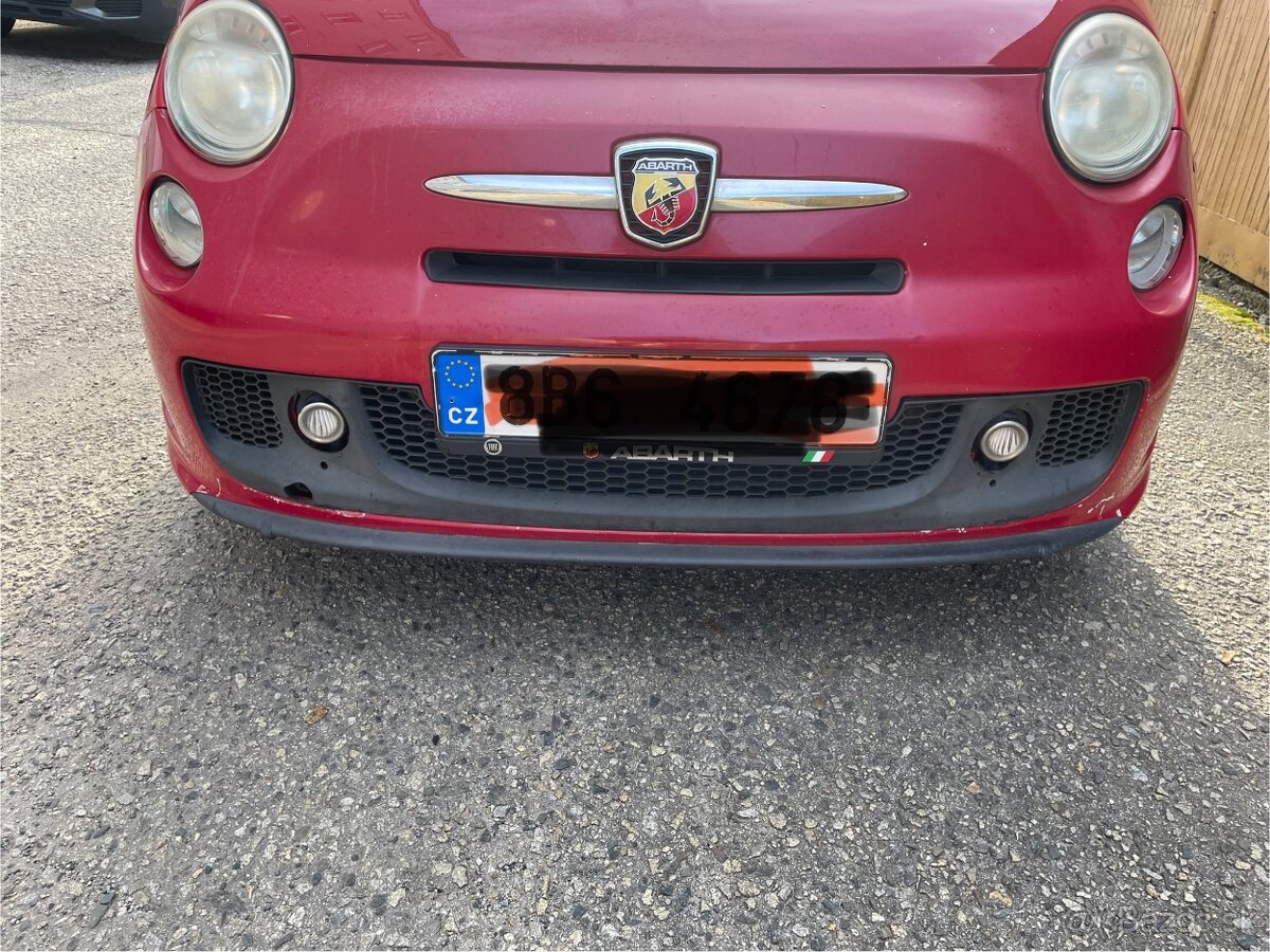 Fiat 500 Abarth nárazníky + oem ,světla ,mlhovky