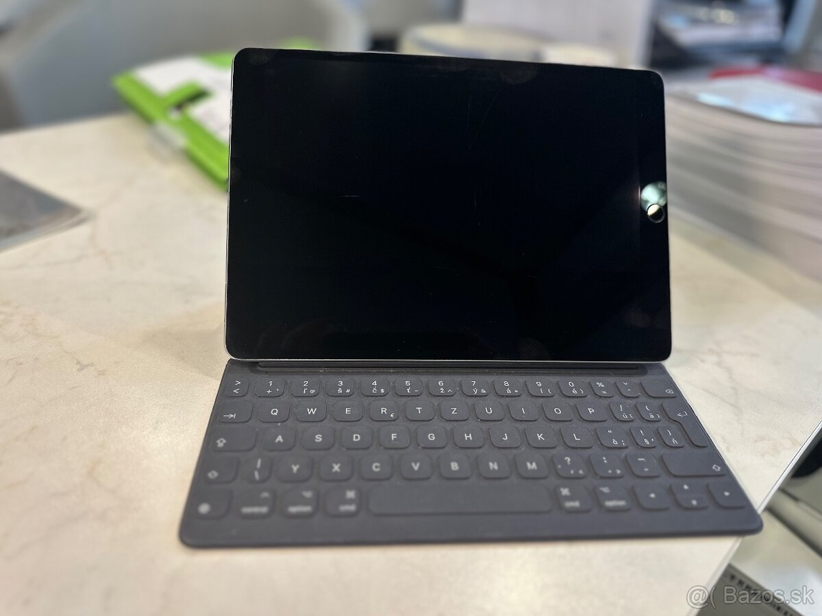 iPad Apple Pro (10,5)