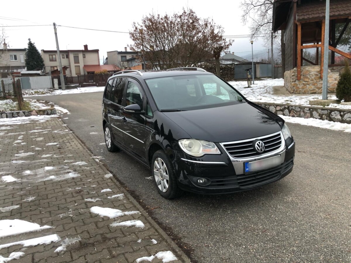 Volkswagen Touran 2.0 Tdi Trendline