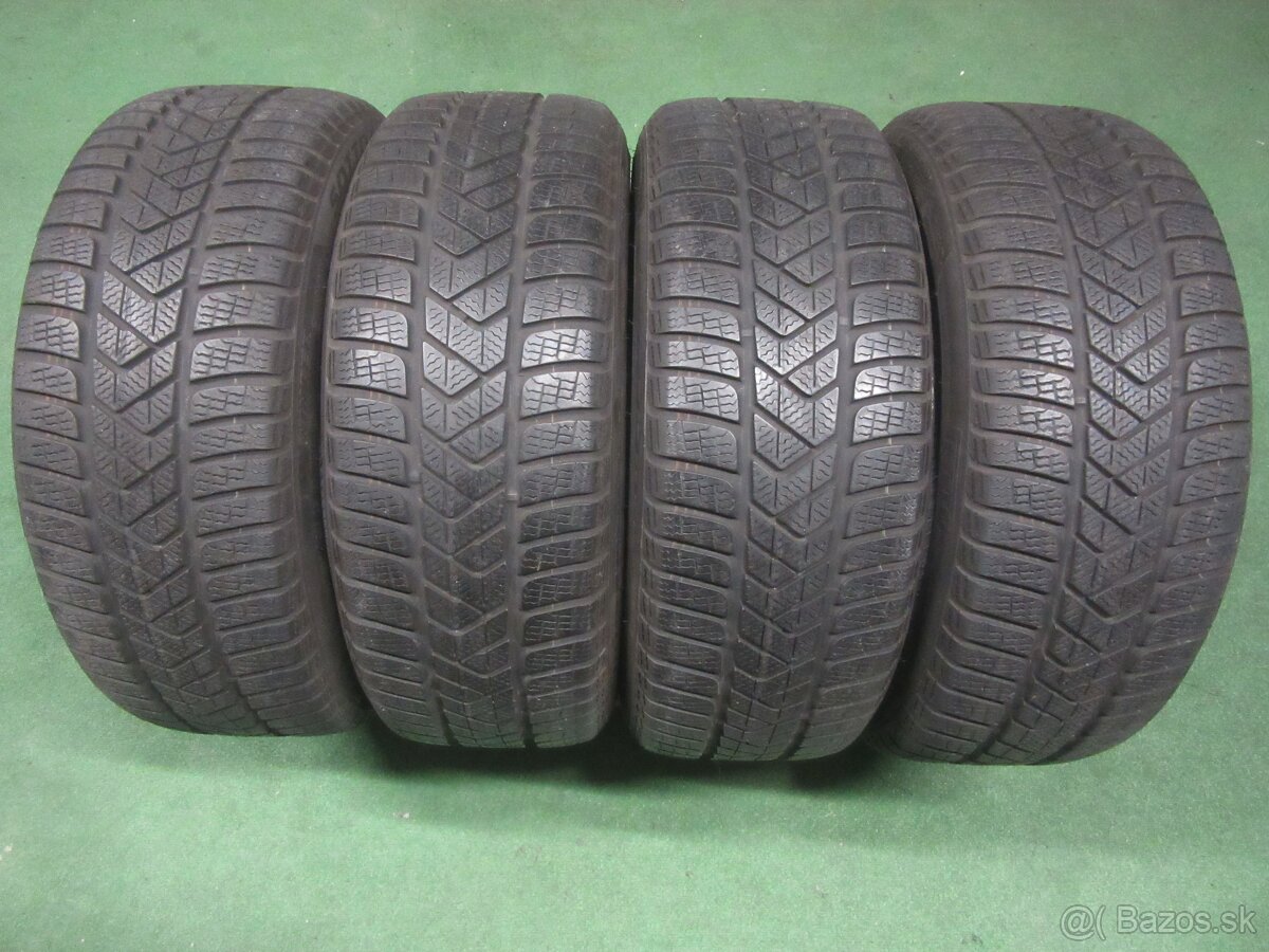 Zimné pneumatiky 225/40R19 PIRELLI